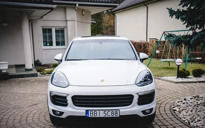 porsche białystok Porsche Cayenne cena 177900 przebieg: 83900, rok produkcji 2016 z Białystok